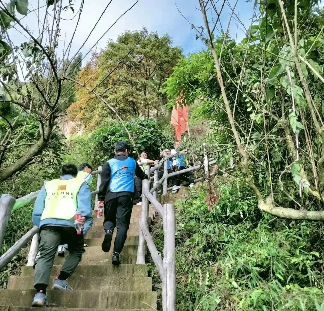 6401I83XOAY.jpg 6401I83XOAY.jpg