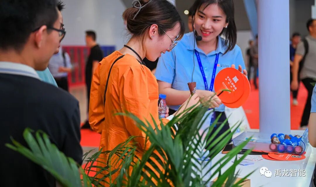 640GBS0DG3U.jpg 640GBS0DG3U.jpg