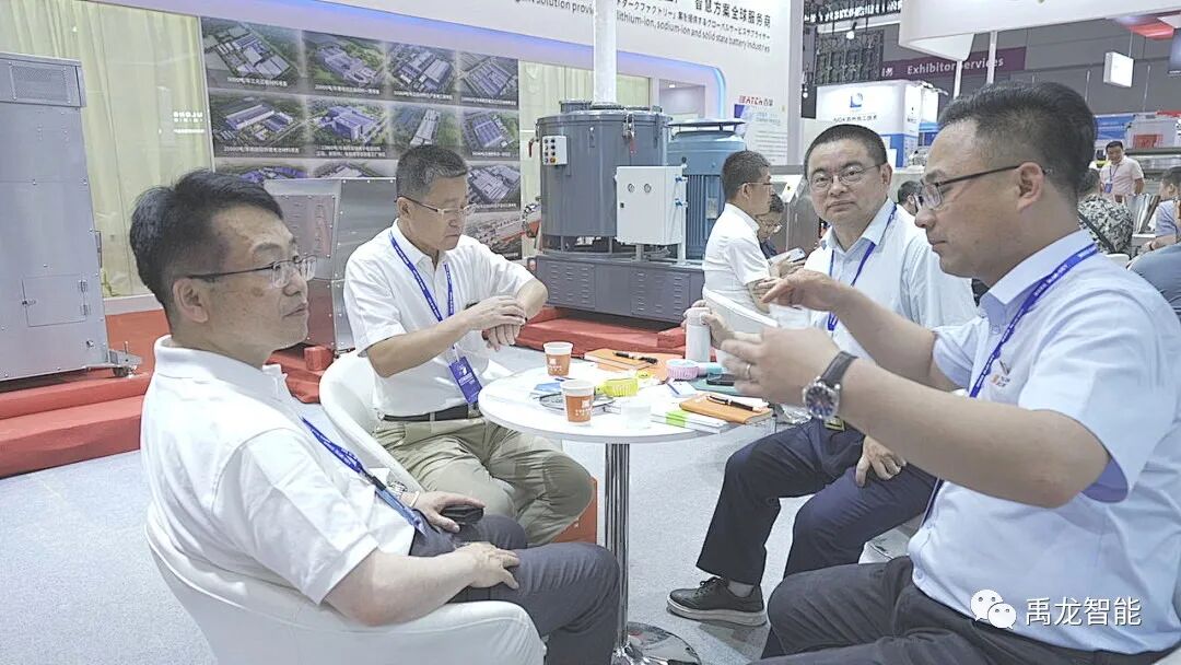 640CCKBJ24N.jpg 640CCKBJ24N.jpg