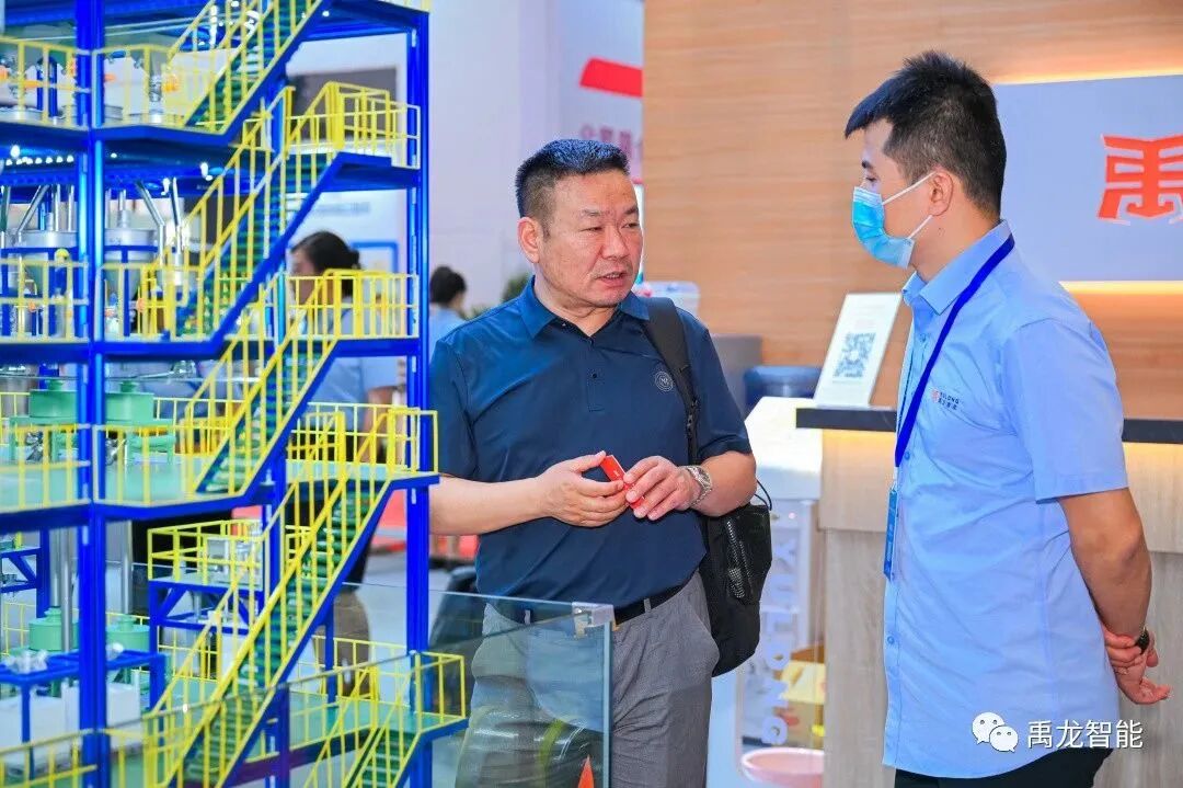 640EZDC3446.jpg 640EZDC3446.jpg